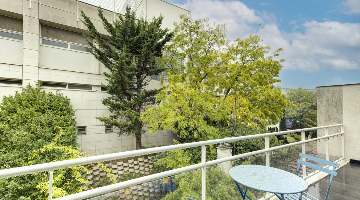 Balcon balcon suite new delhi paris location appartement paris