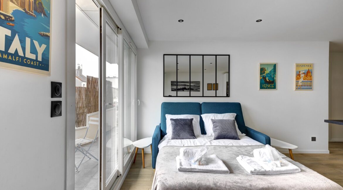 canapé lit suite dolce vita paris location appartement paris