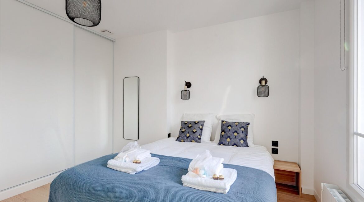 Chambre chambre suite modern art paris location appartement paris