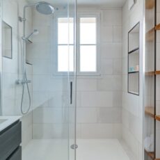 Salle de bain salle de bain suite modern art paris location appartement paris