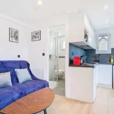 canapé salon location studio voyage argenteuil Appartement moderne avec cuisine équipée