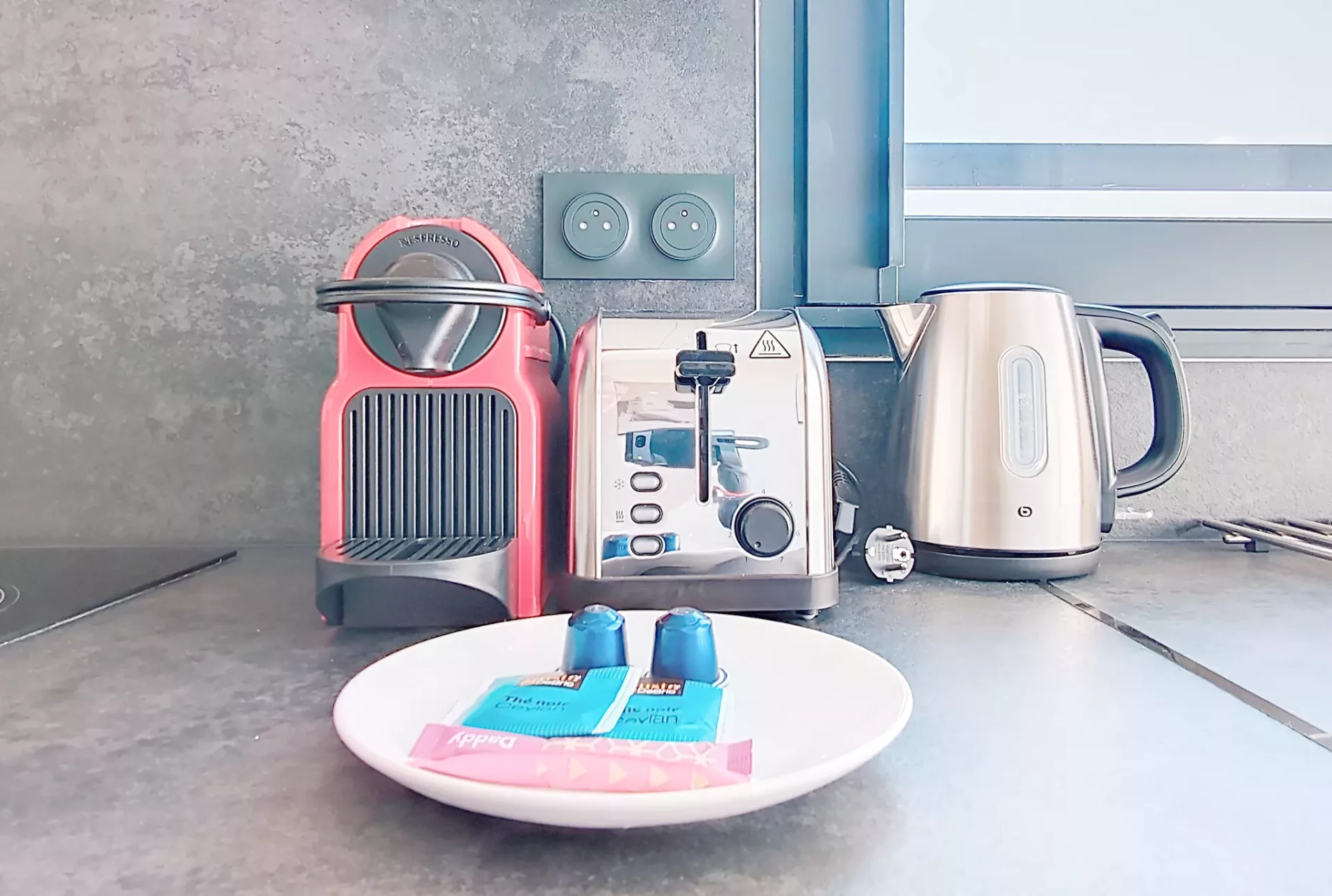 loc smart appart hotel argenteuil sweet home cuisine equipements 03 loc smart appart hotel argenteuil sweet home cuisine equipements 03