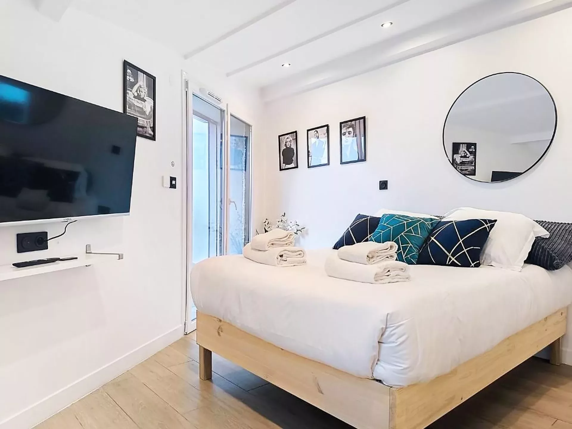 loc smart appart hotel argenteuil vie artiste coin nuit television miroir 04
